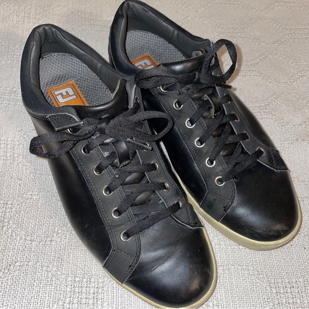 Footjoy Golf Shoes Men’s Size 8.5 M Black Leather Small Cleats Lace Up Comfort